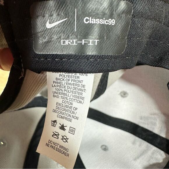 Nike Baseball Cap - Picture 4 of 6